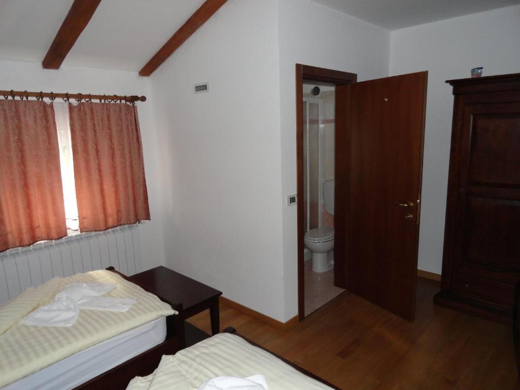 Guest House Pod Slavnikom Podgorje  Номер фото